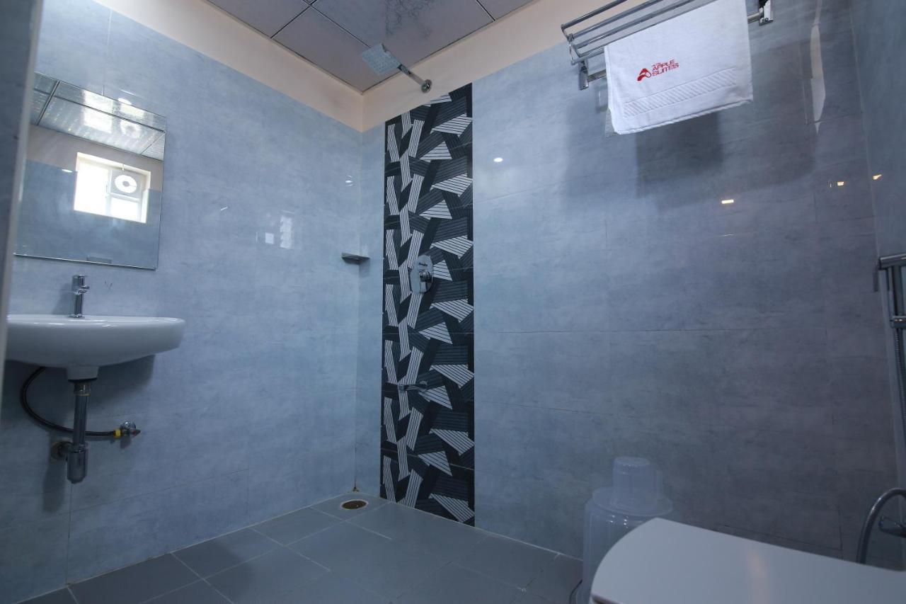 Hotel Apple Suites Bangalore Eksteriør billede