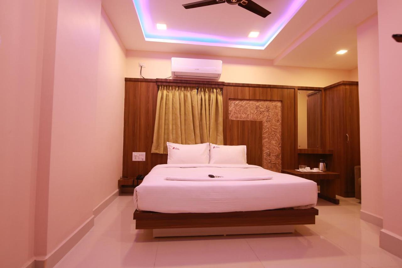 Hotel Apple Suites Bangalore Eksteriør billede
